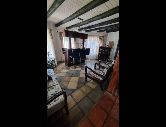 4 BEDROOM HOUSE FOR SALE IN MEER EN SEE